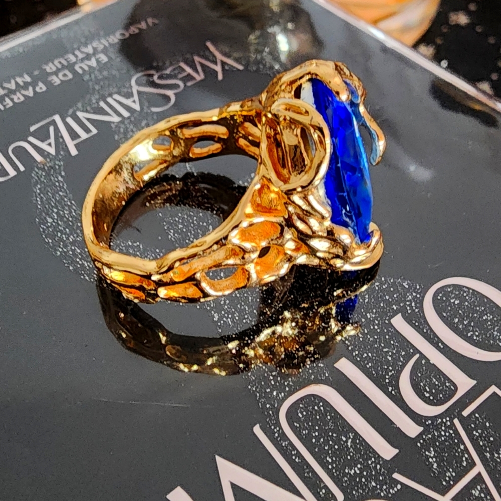 Gothic Statement Golden Ring New Without Tags - image 3